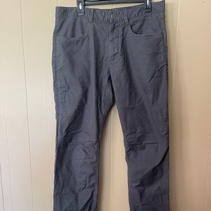 The North Face men’s pants